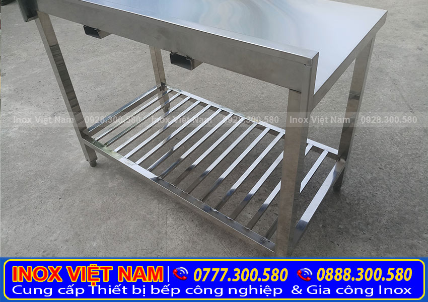 Bàn Inox Có Kệ Thanh BAI-15 (Ảnh thật tế).