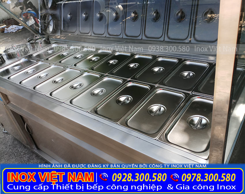 Các khay inox tủ hâm nóng thức ăn 18 khay + 3 nồi