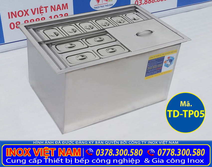 Mẫu thùng đá inox âm bàn có khay topping | Tủ đá mini có khay topping.